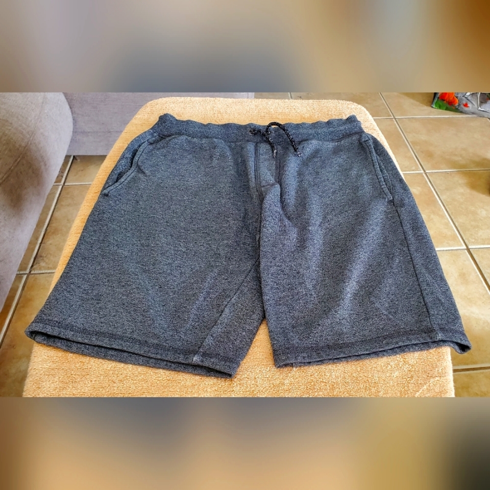 Old Navy Boys XL Shorts